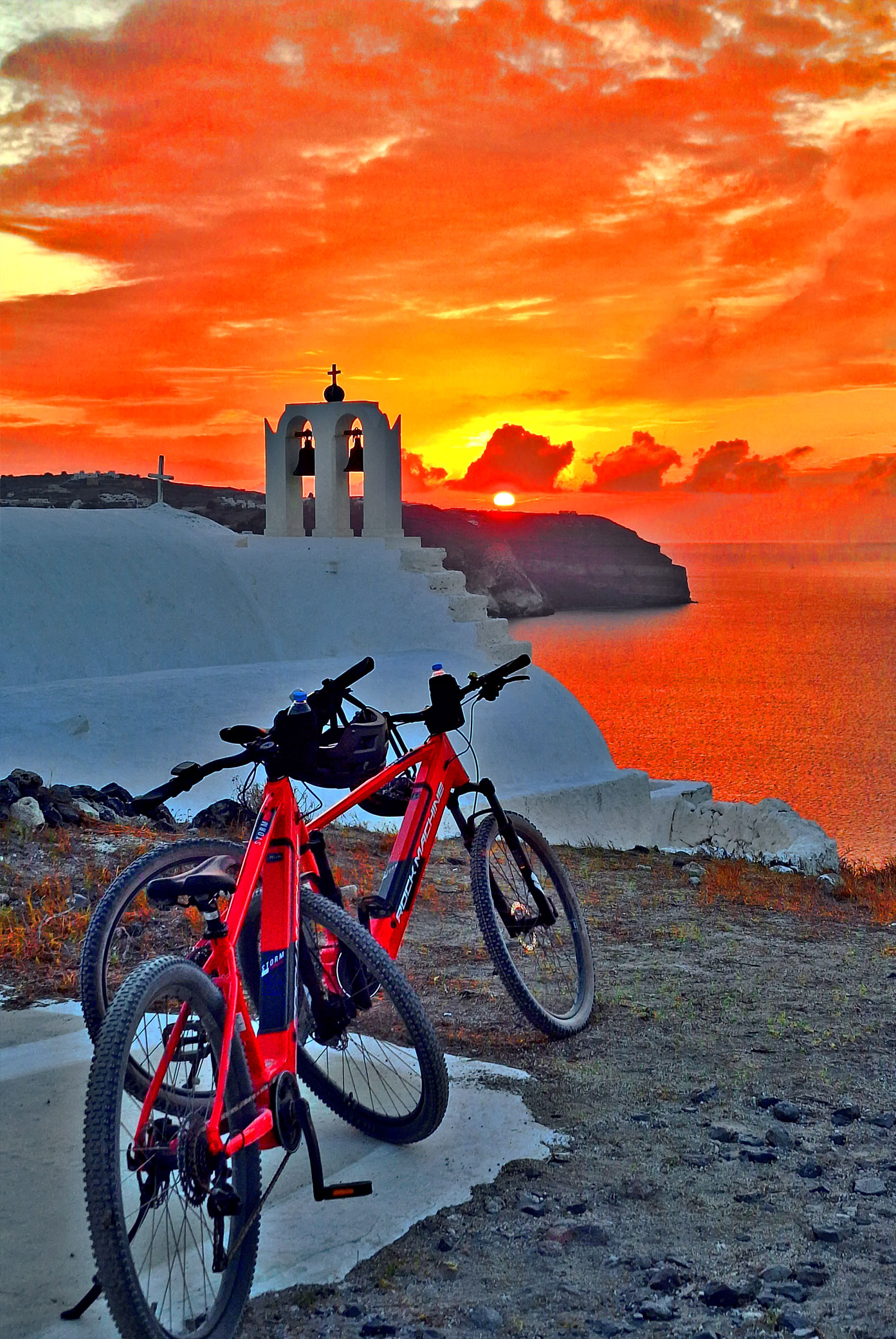 Santorini Sunset e-Bike Tour Experience